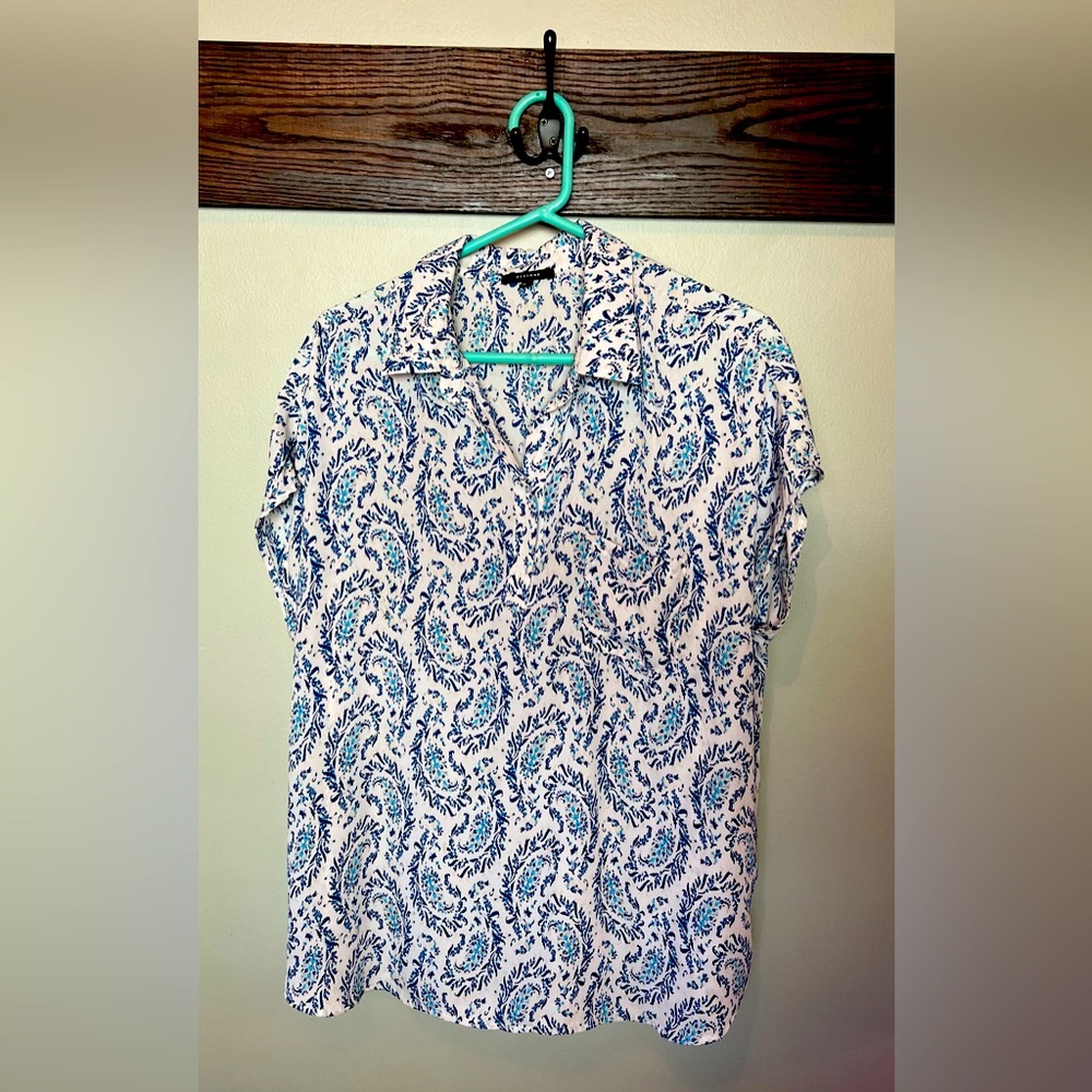 Pleione blouse, size XXL, blue floral pattern, sleeveless